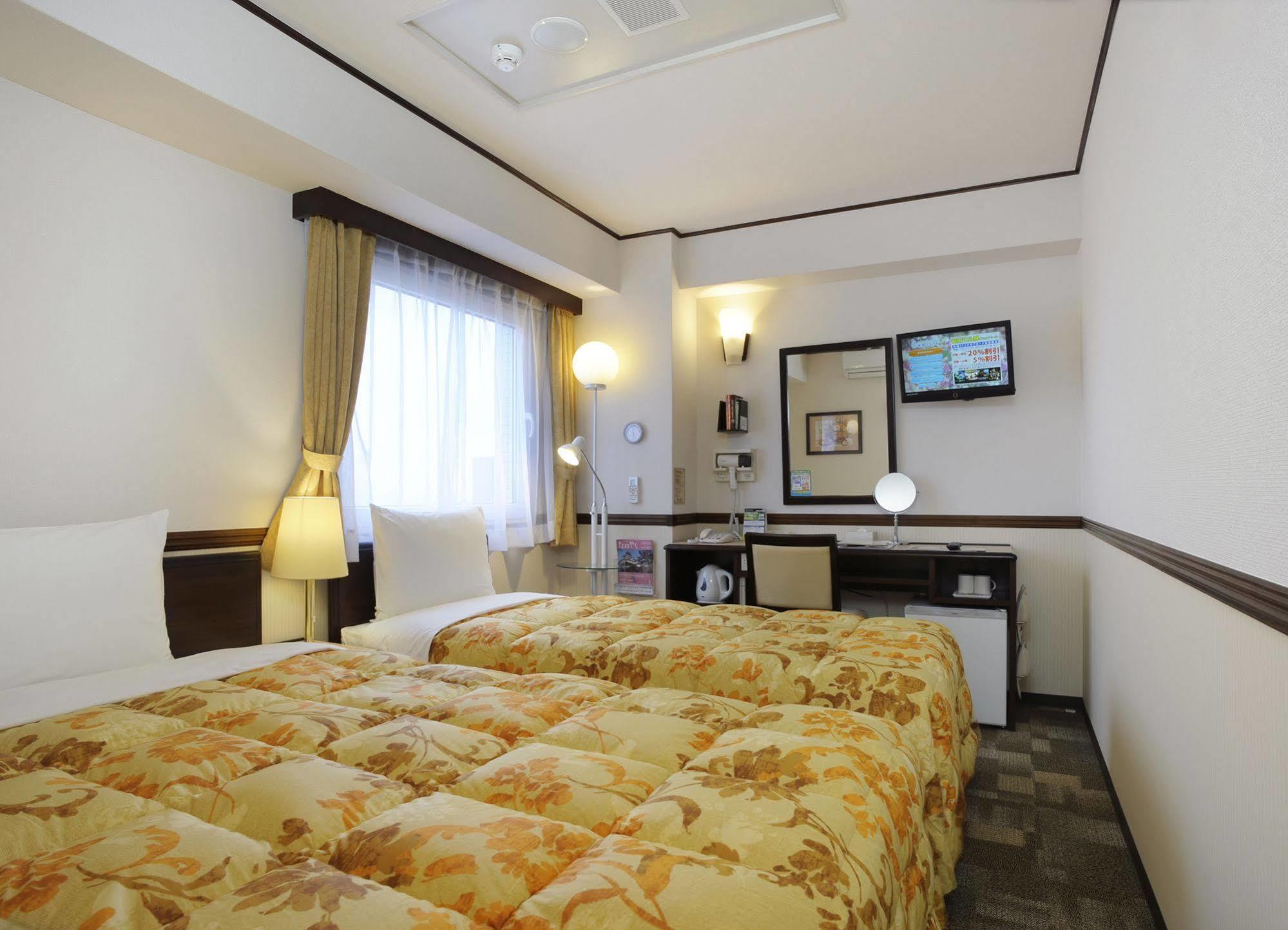 Toyoko Inn Sendai Nishi-Guchi Hirose-Dori Εξωτερικό φωτογραφία