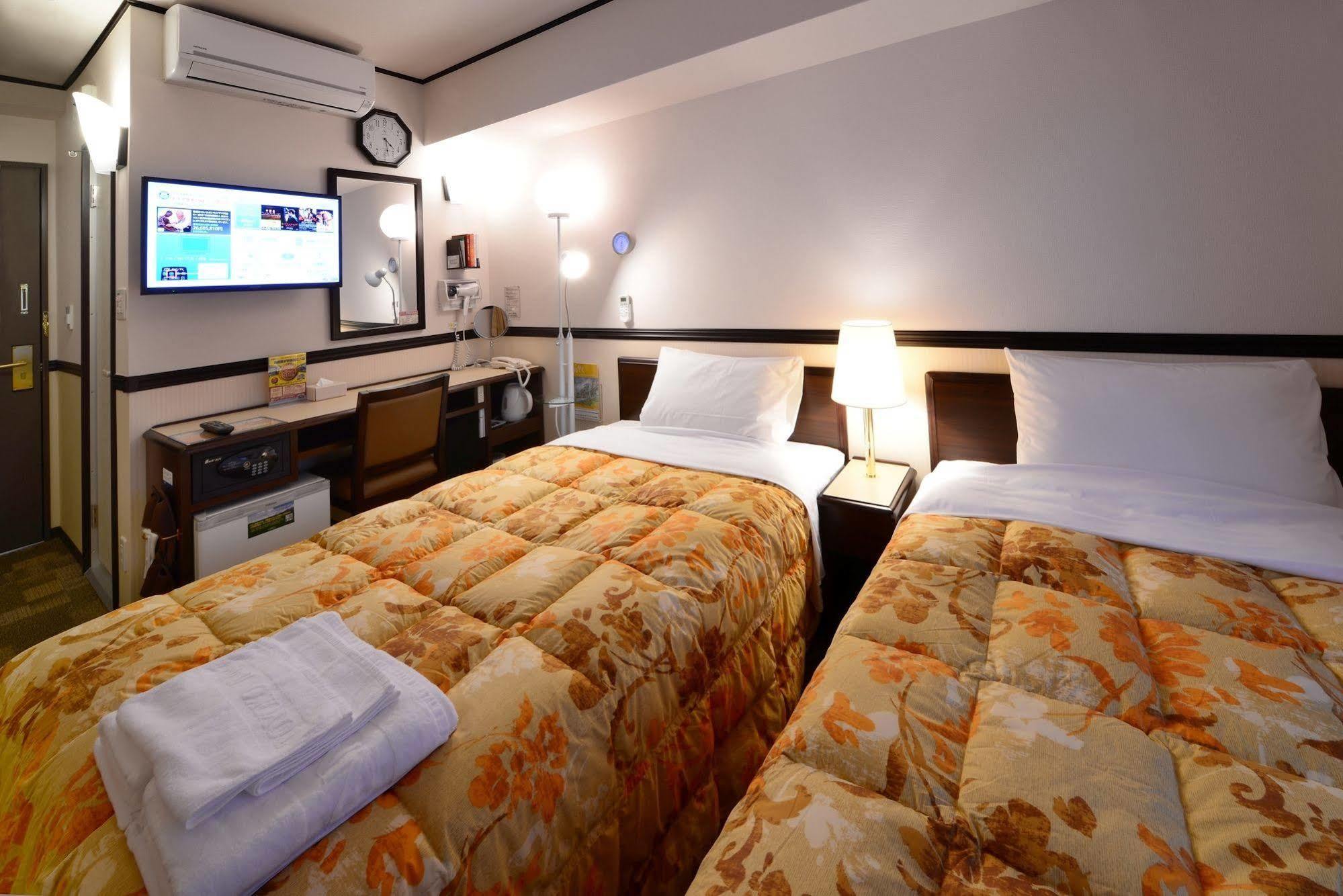 Toyoko Inn Sendai Nishi-Guchi Hirose-Dori Εξωτερικό φωτογραφία