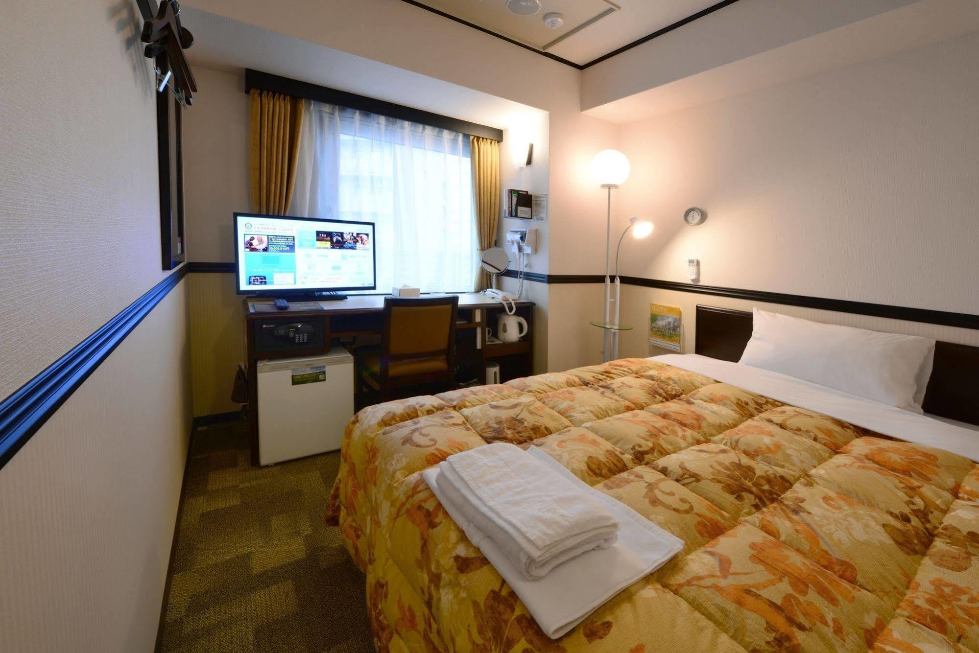 Toyoko Inn Sendai Nishi-Guchi Hirose-Dori Εξωτερικό φωτογραφία